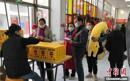 浙江金華“百村千廠”工程讓新疆群眾在家門口端穩(wěn)就業(yè)“飯碗”，特色玩具銷售開辟增收新路